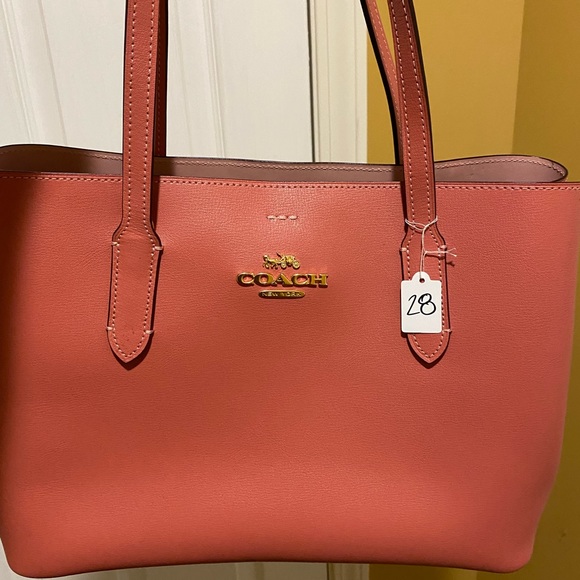 Coach Handbags - Coach Large Leather Carryall  Avenue tote in Light Pink Oxblood F31353